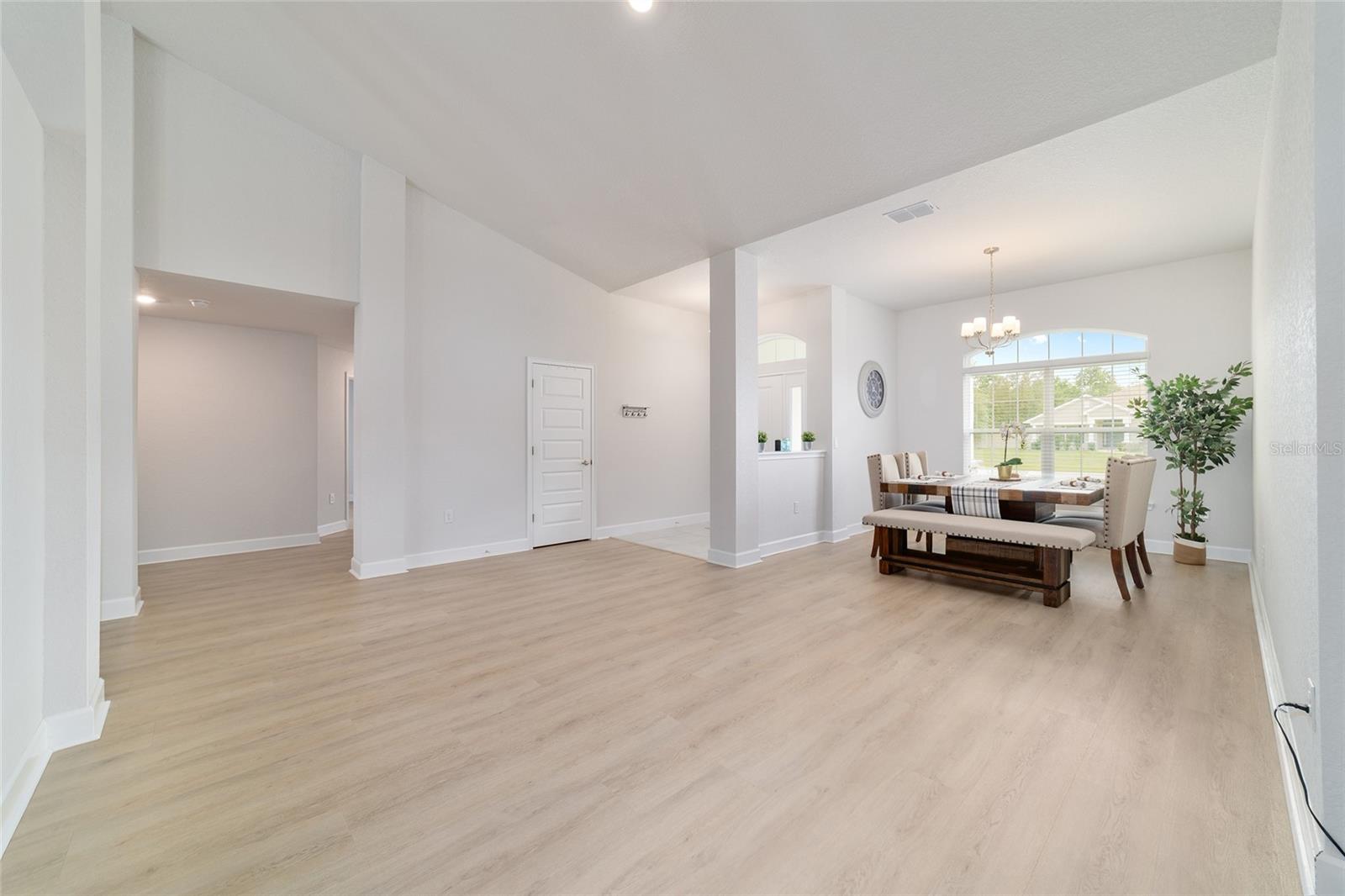 Image 13 of 62 For 11267 4th Street