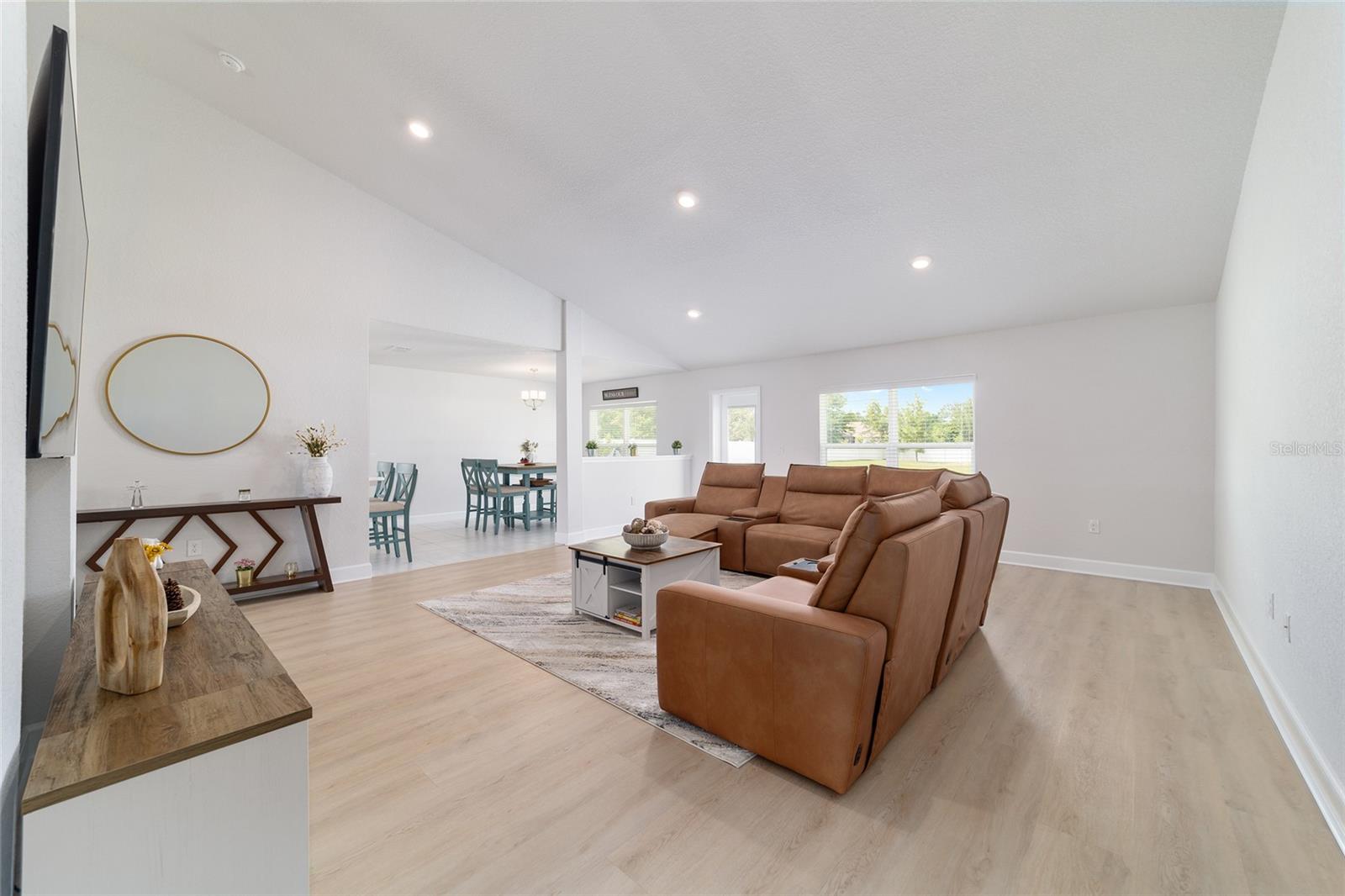 Image 17 of 62 For 11267 4th Street