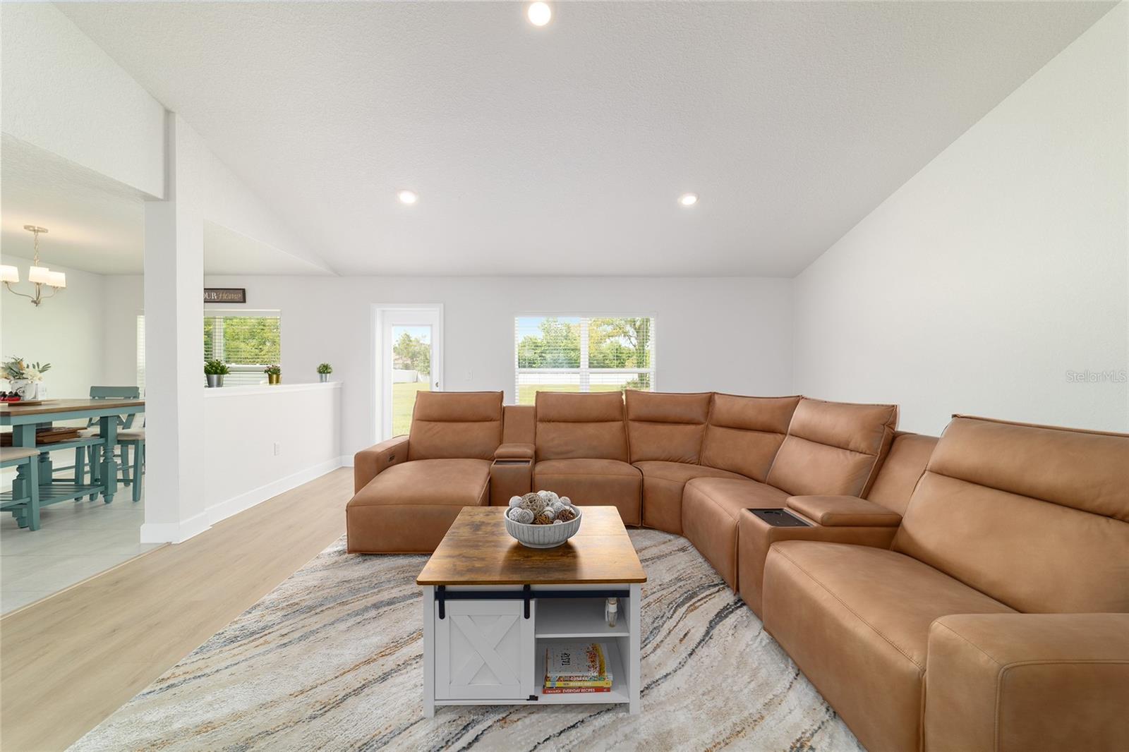 Image 18 of 62 For 11267 4th Street