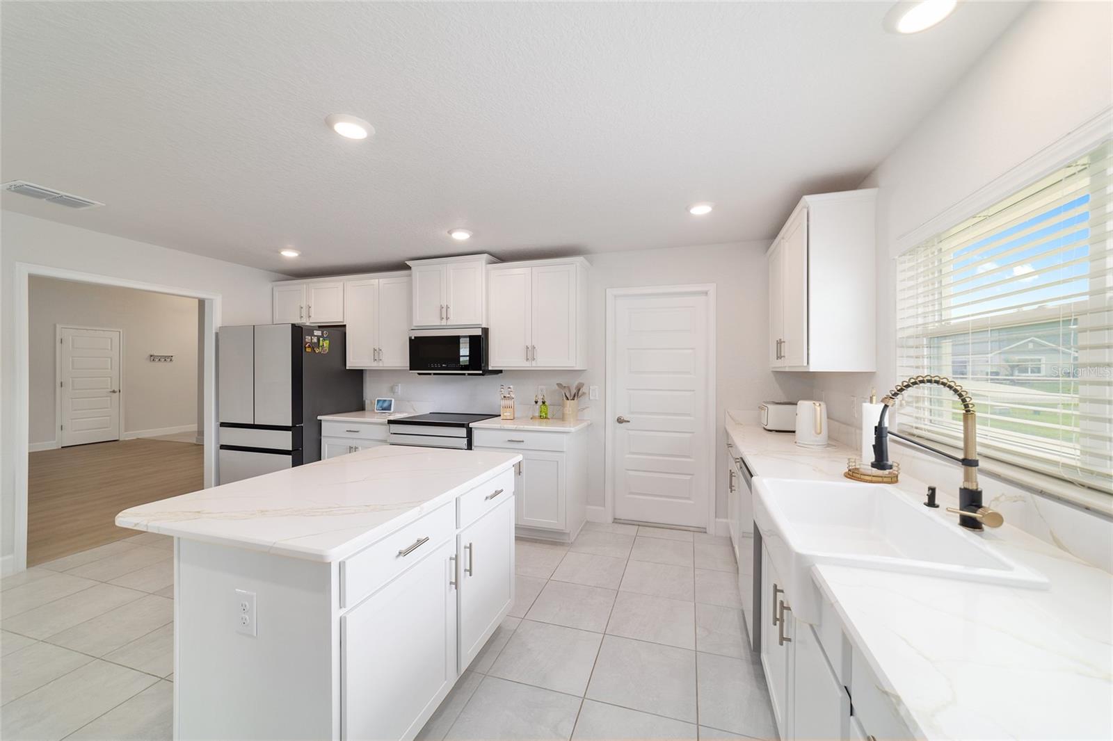 Image 24 of 62 For 11267 4th Street