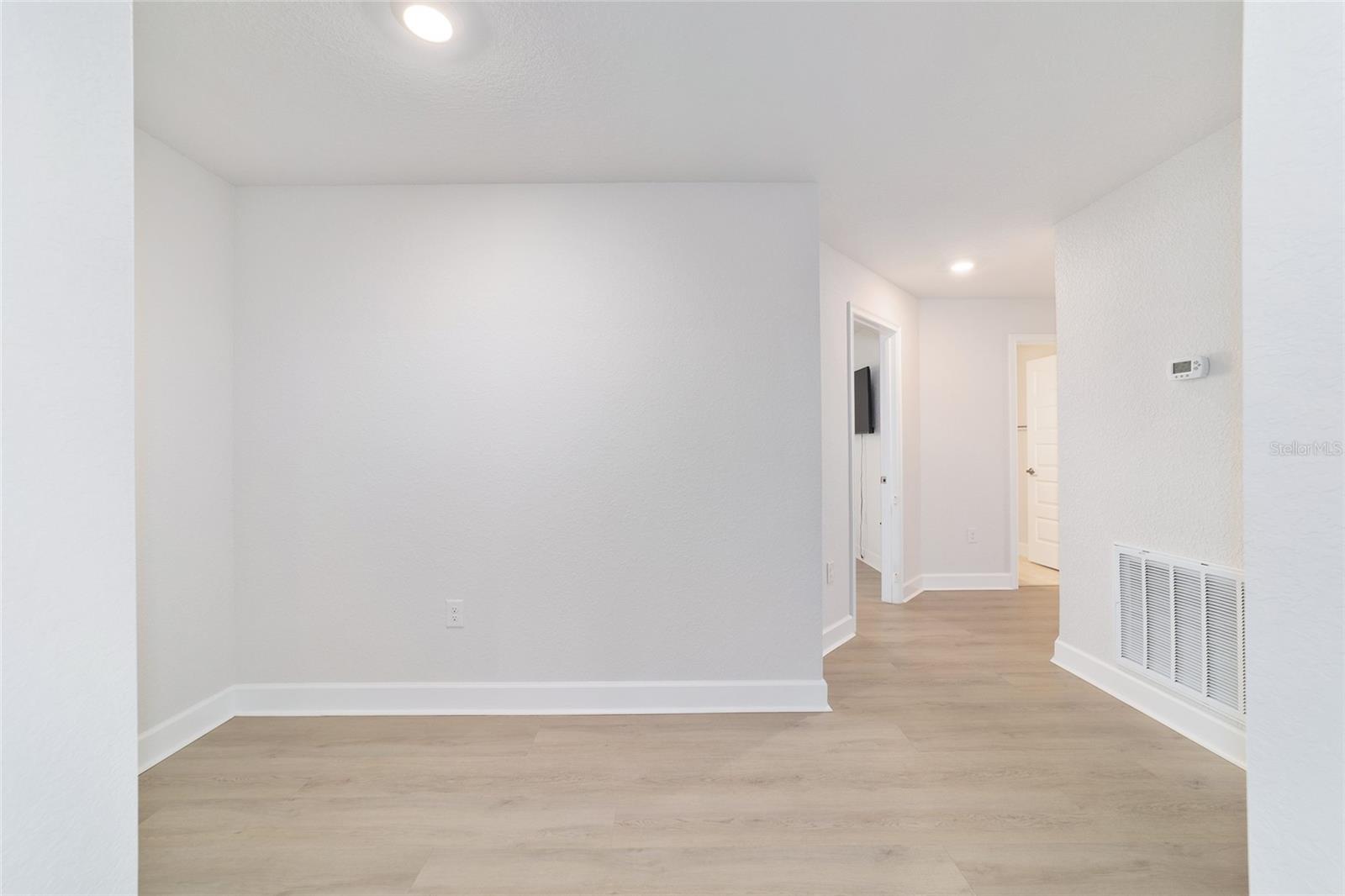 Image 32 of 62 For 11267 4th Street