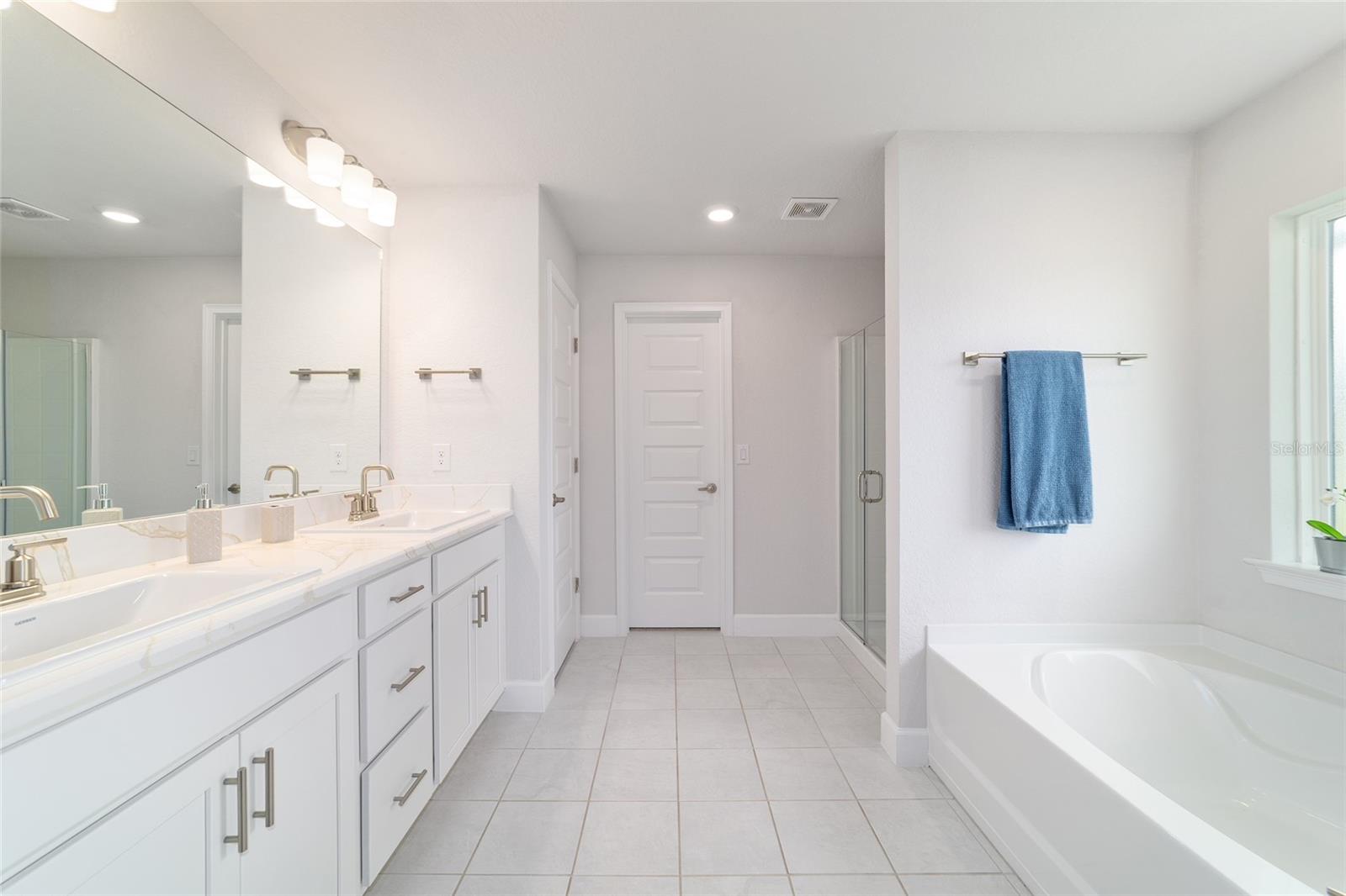 Image 37 of 62 For 11267 4th Street