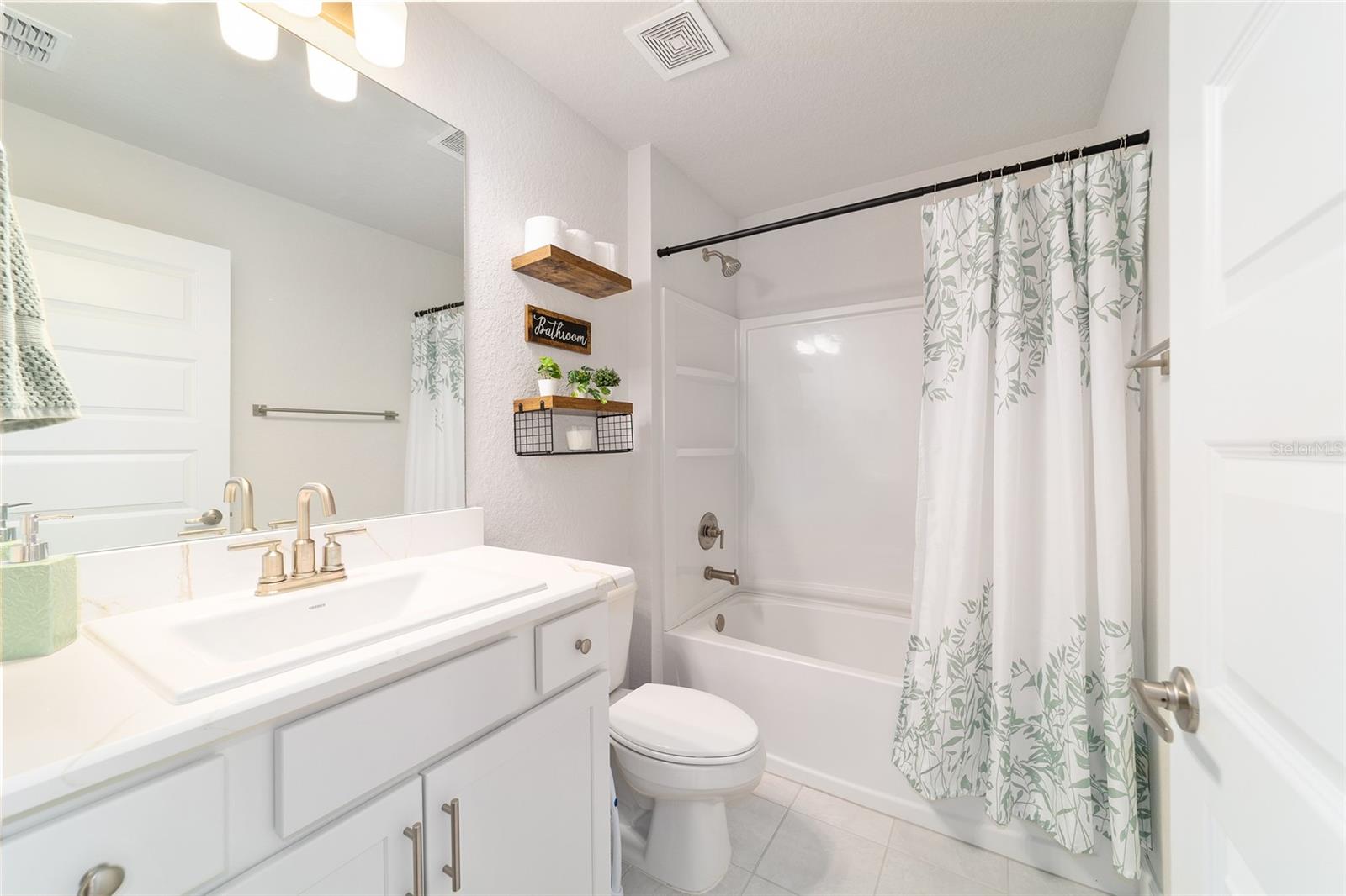 Image 42 of 62 For 11267 4th Street