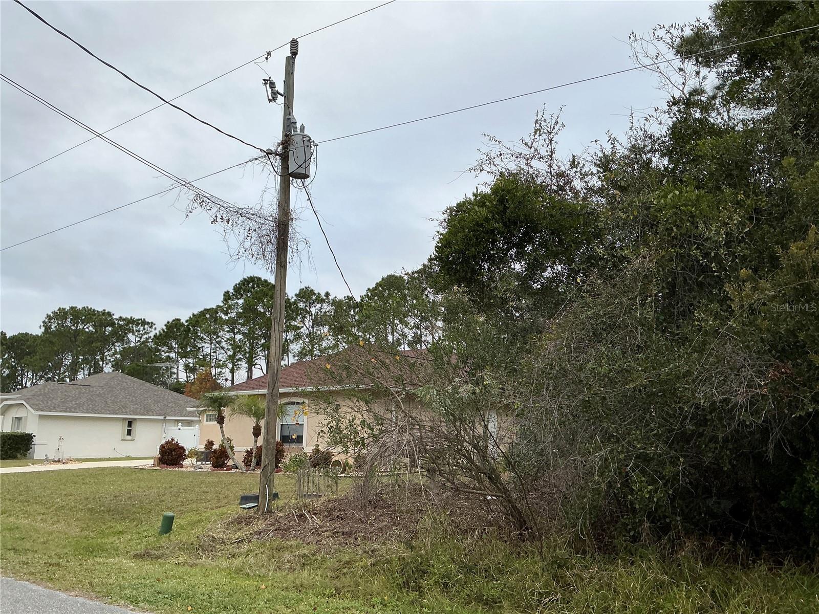 Image 3 of 7 For 12 Fayy Lane