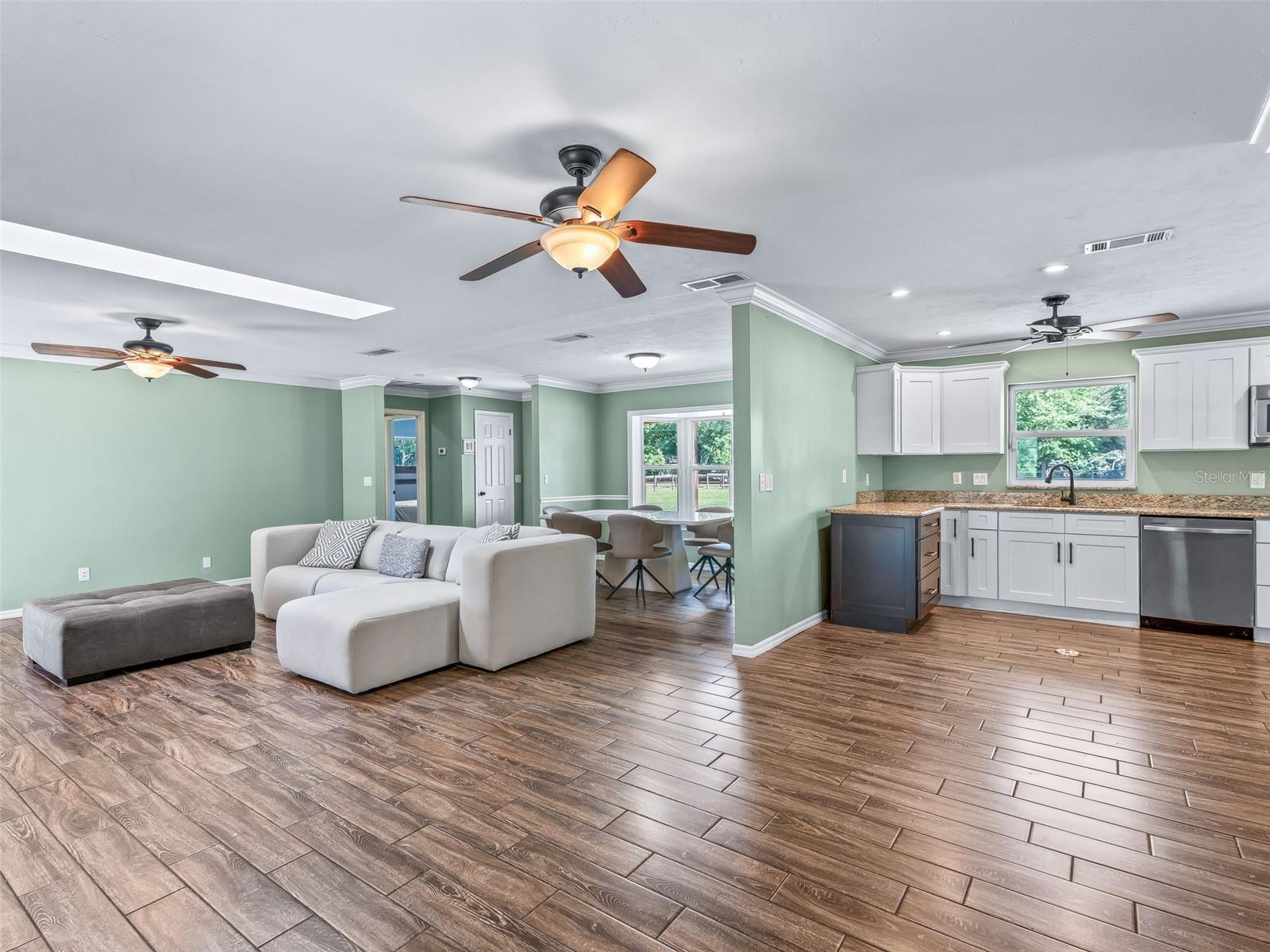 Image 12 of 35 For 2405 157th Lane Road