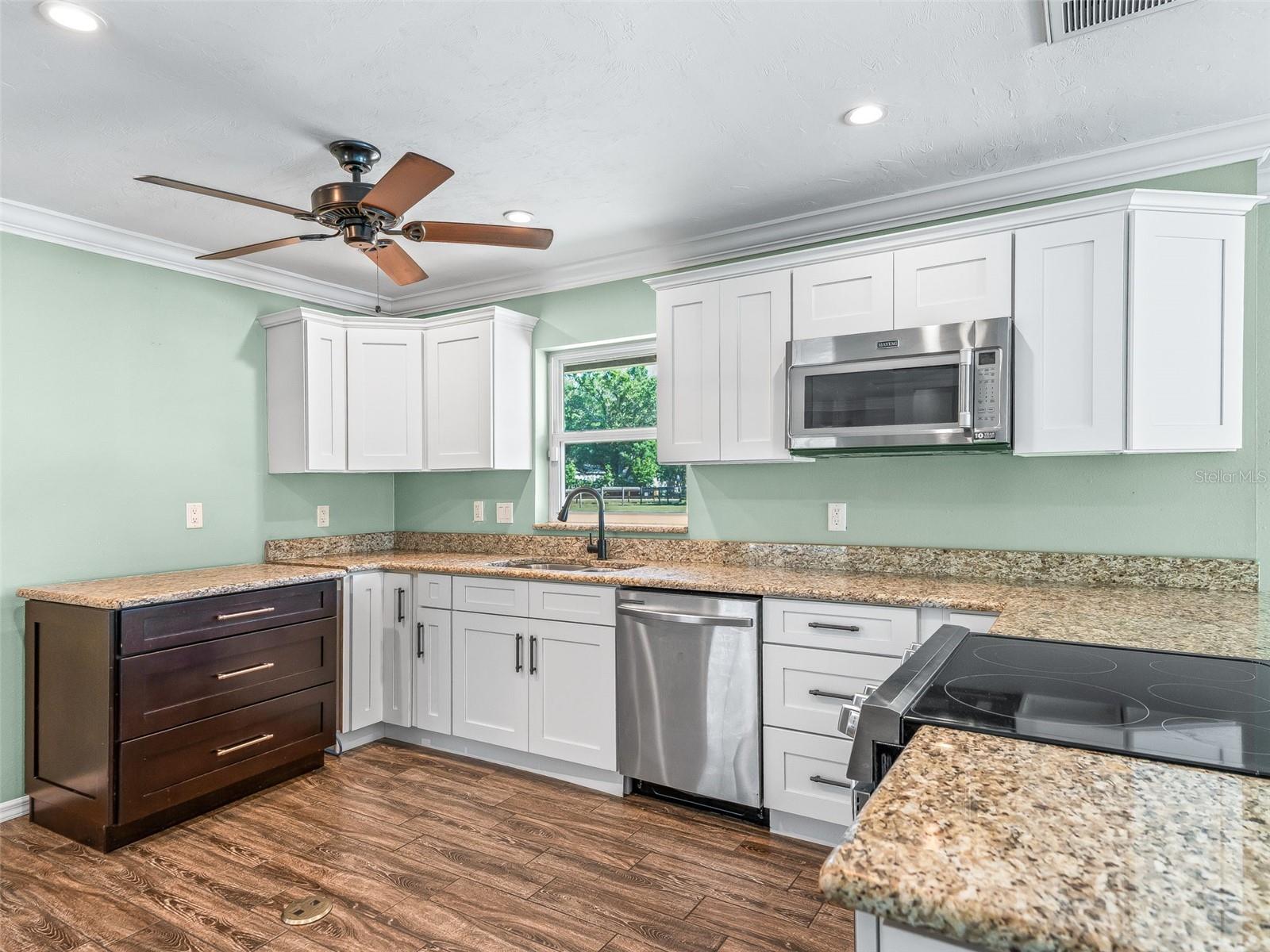 Image 14 of 35 For 2405 157th Lane Road