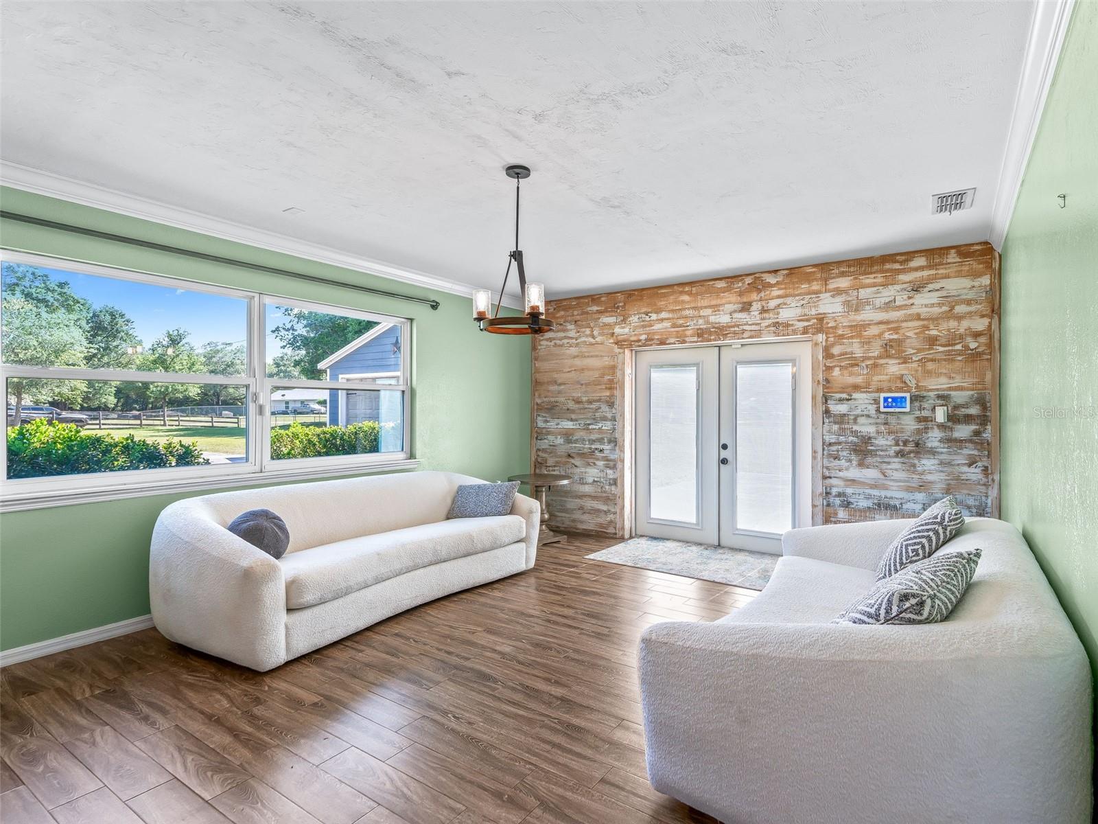 Image 18 of 35 For 2405 157th Lane Road