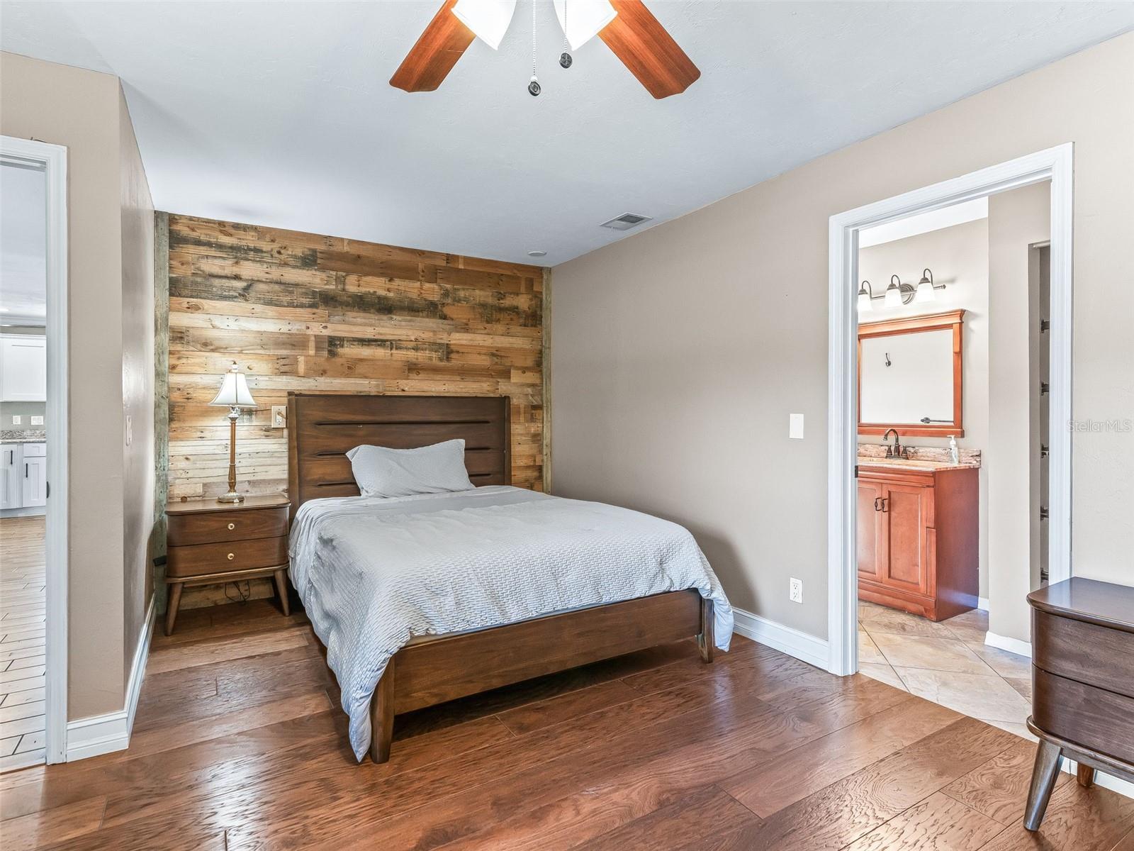 Image 20 of 35 For 2405 157th Lane Road