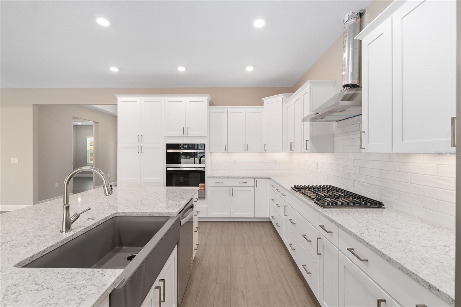 Image 20 of 61 For 8528 101st Avenue