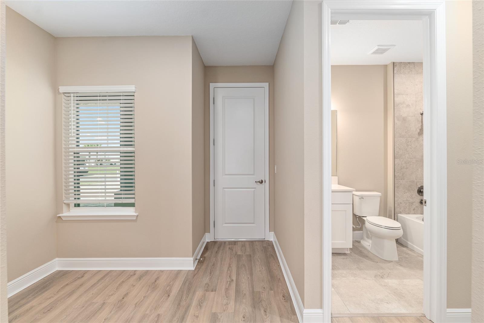 Image 44 of 70 For 10216 85th Place Road