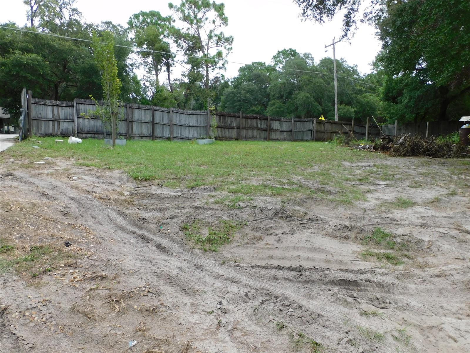 Image 25 of 36 For 16900 Fort King Street