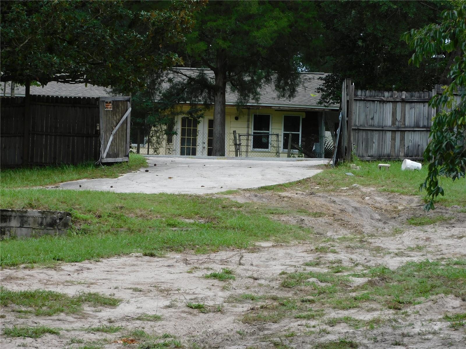 Image 34 of 36 For 16900 Fort King Street