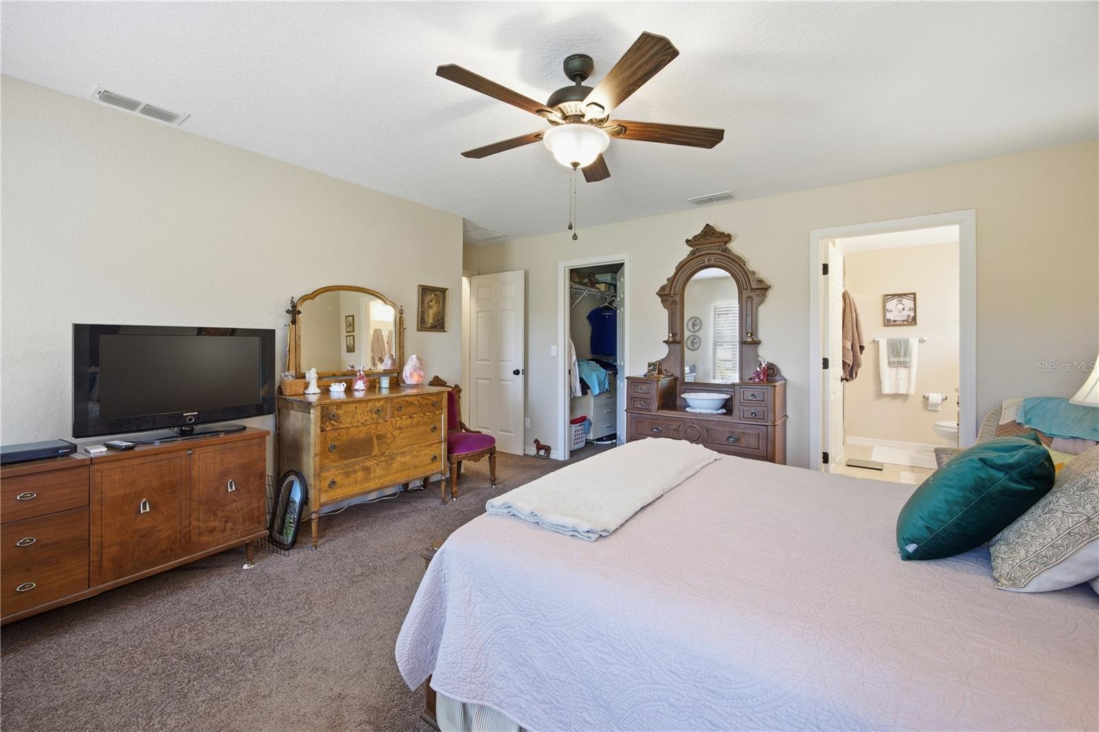 Image 18 of 40 For 9690 30th Avenue