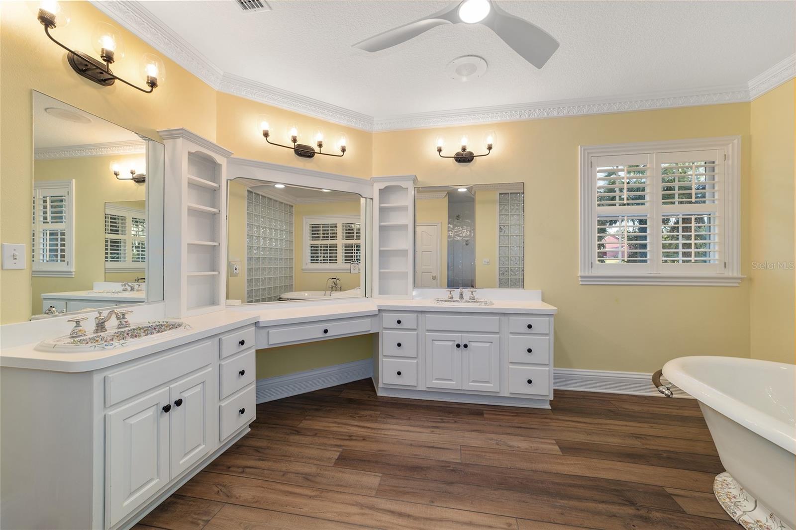 Image 27 of 65 For 22620 Highway 441 N