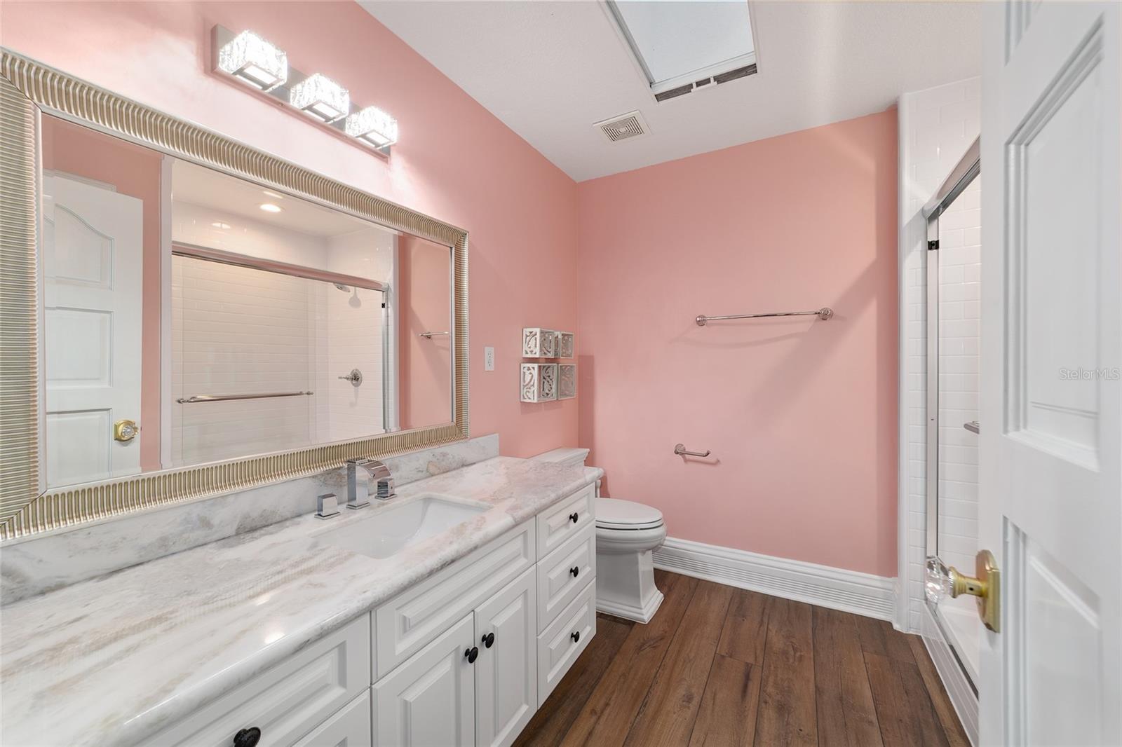 Image 32 of 65 For 22620 Highway 441 N