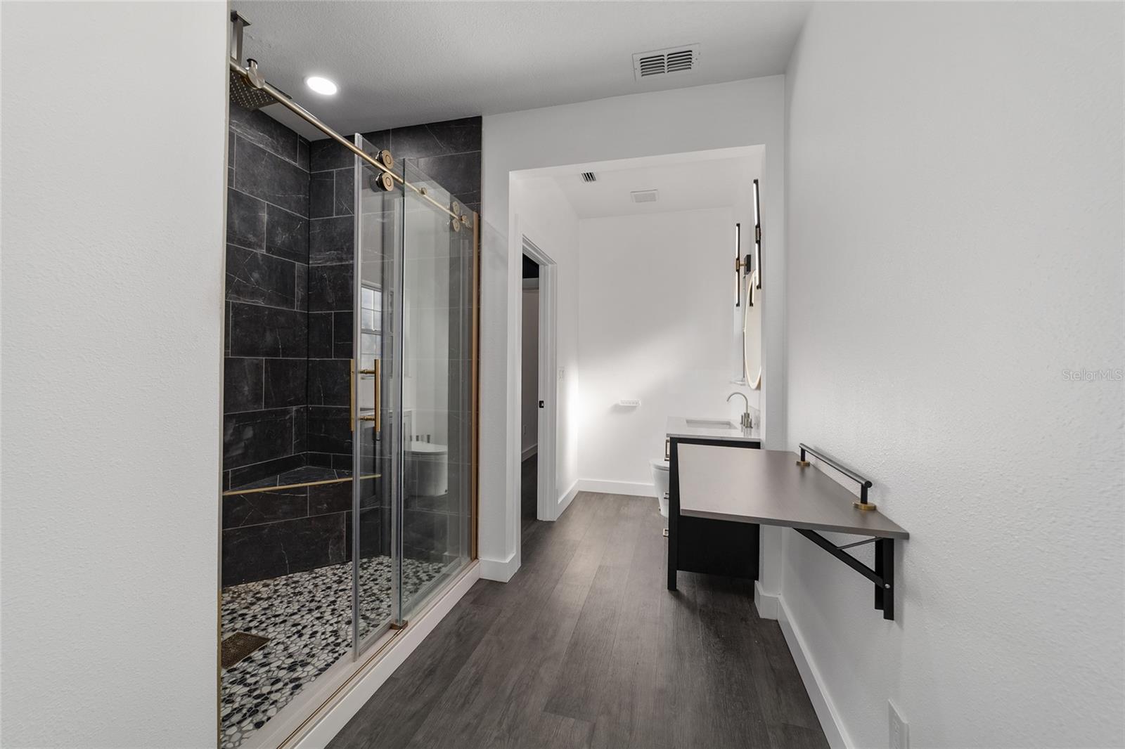 Image 41 of 65 For 22620 Highway 441 N