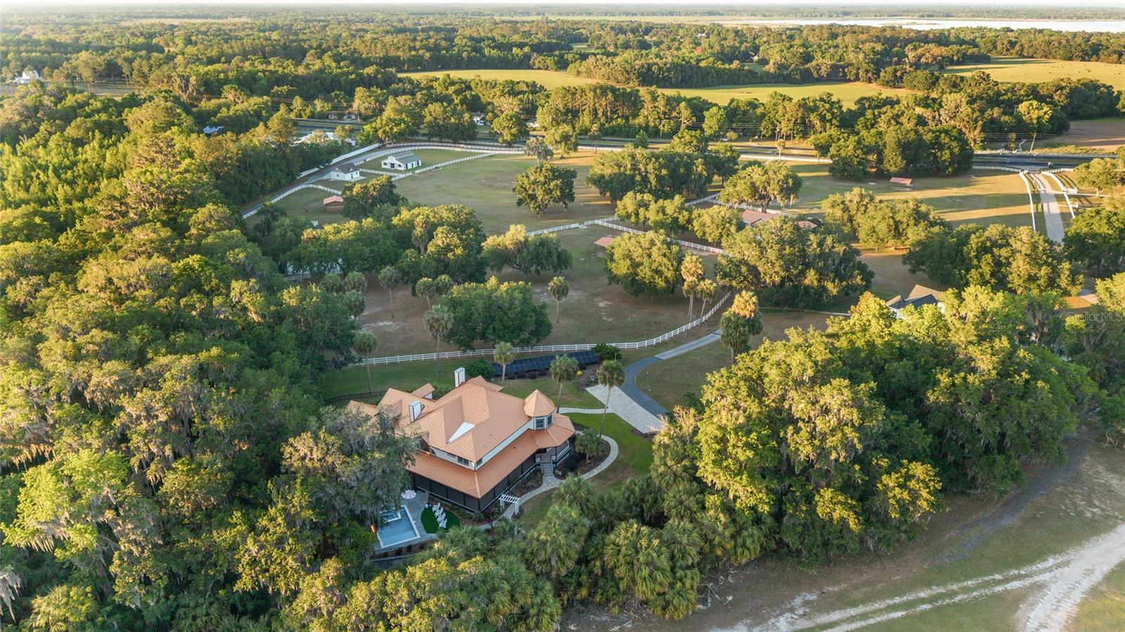 Image 60 of 65 For 22620 Highway 441 N