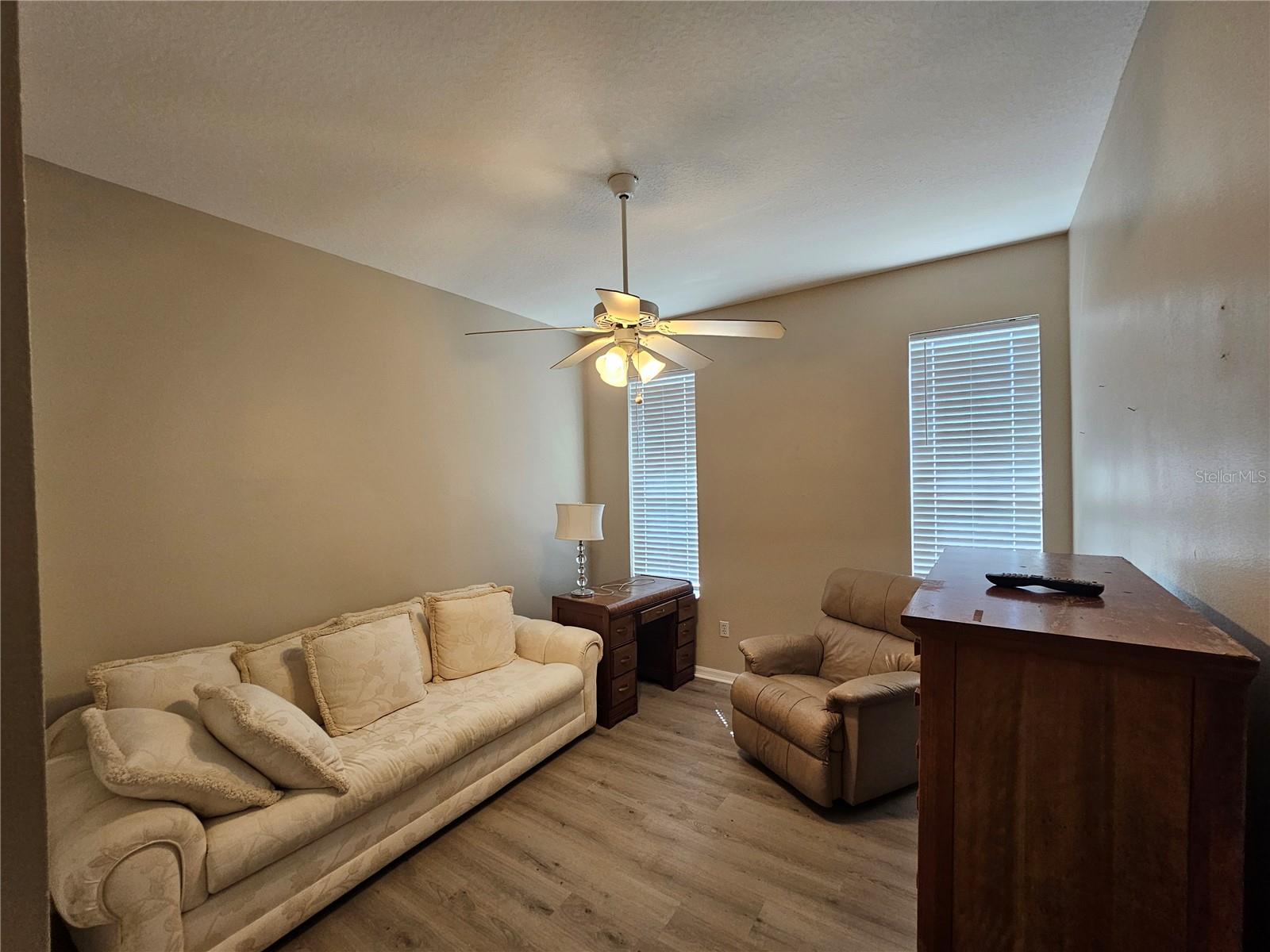 Image 12 of 21 For 17817 115th Court