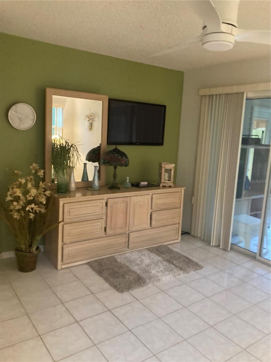 Image 7 of 34 For 8744 108th Lane Road