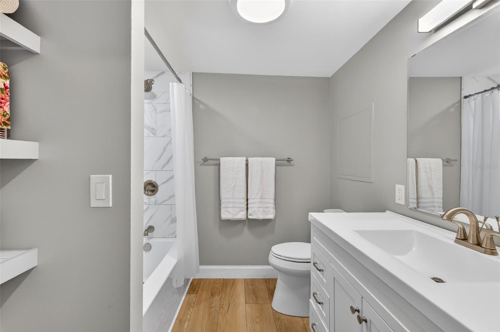 Image 17 of 34 For 1015 Southland Drive