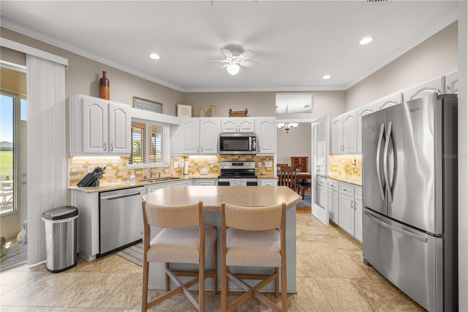 Image 11 of 34 For 2081 58th Court