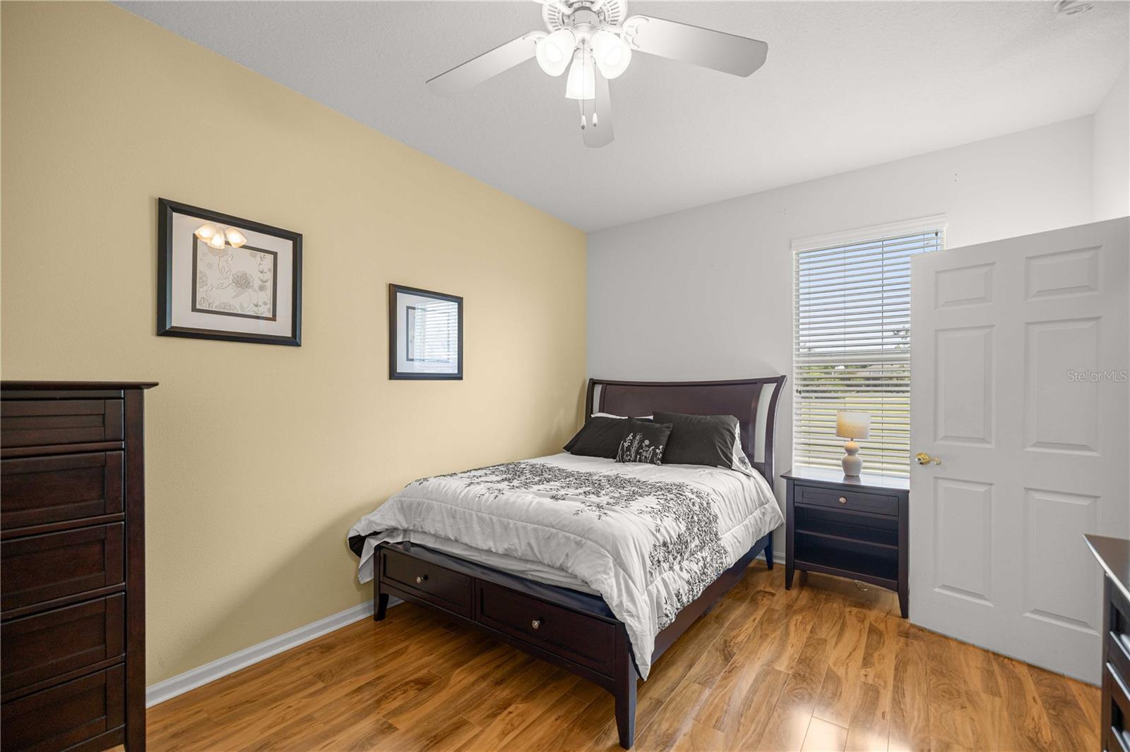 Image 16 of 34 For 2081 58th Court