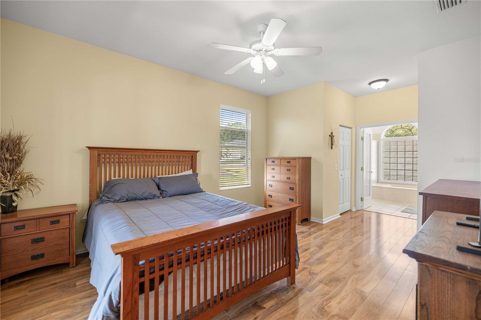 Image 19 of 34 For 2081 58th Court