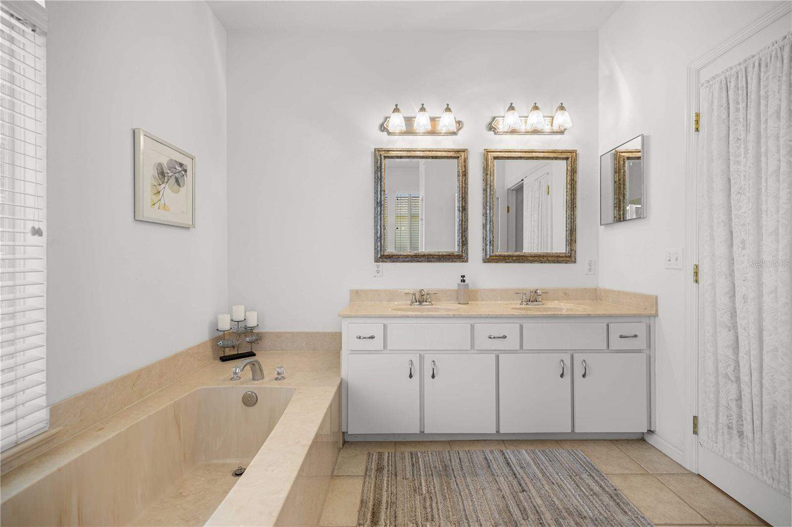 Image 22 of 34 For 2081 58th Court