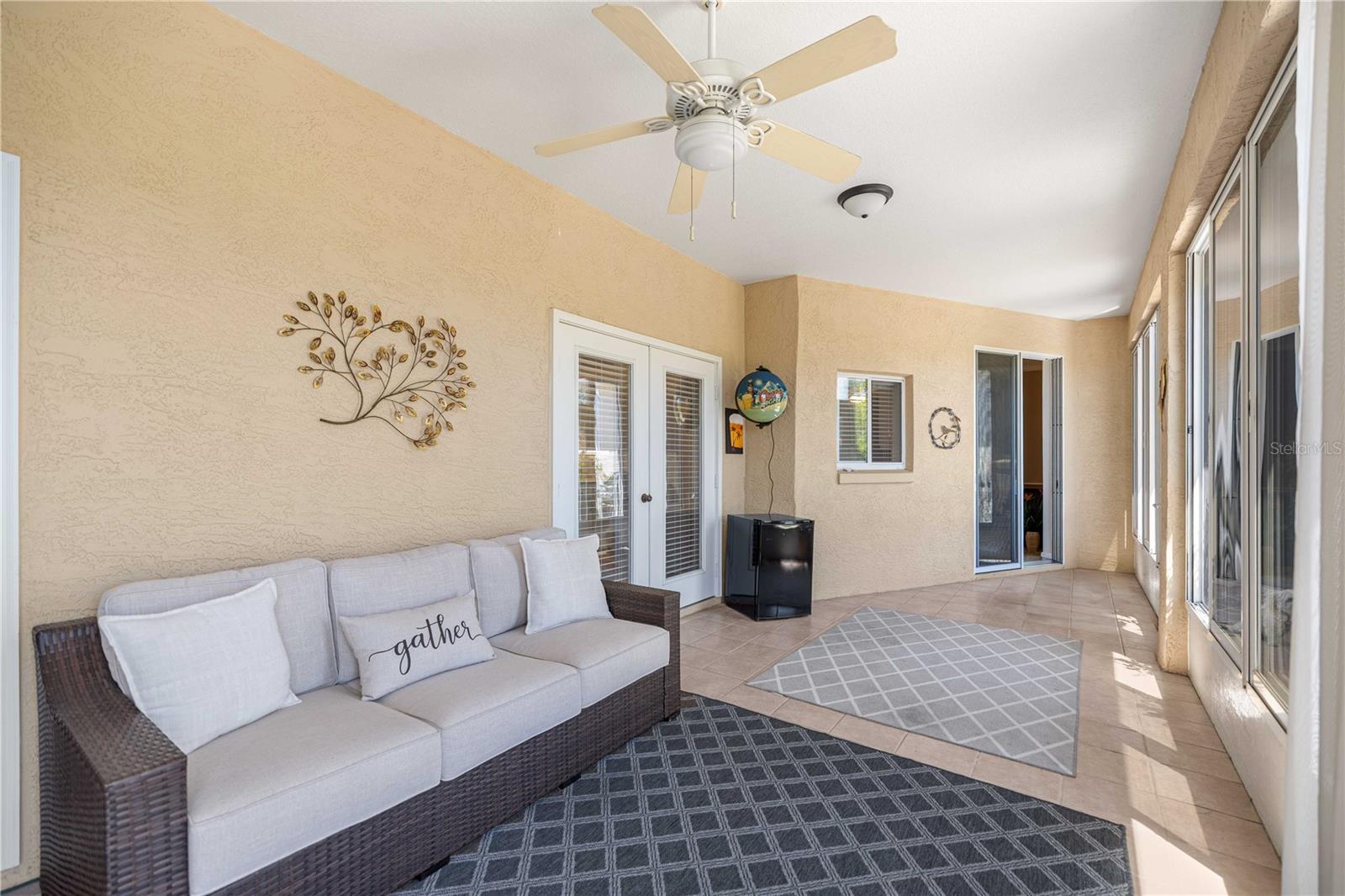 Image 26 of 34 For 2081 58th Court