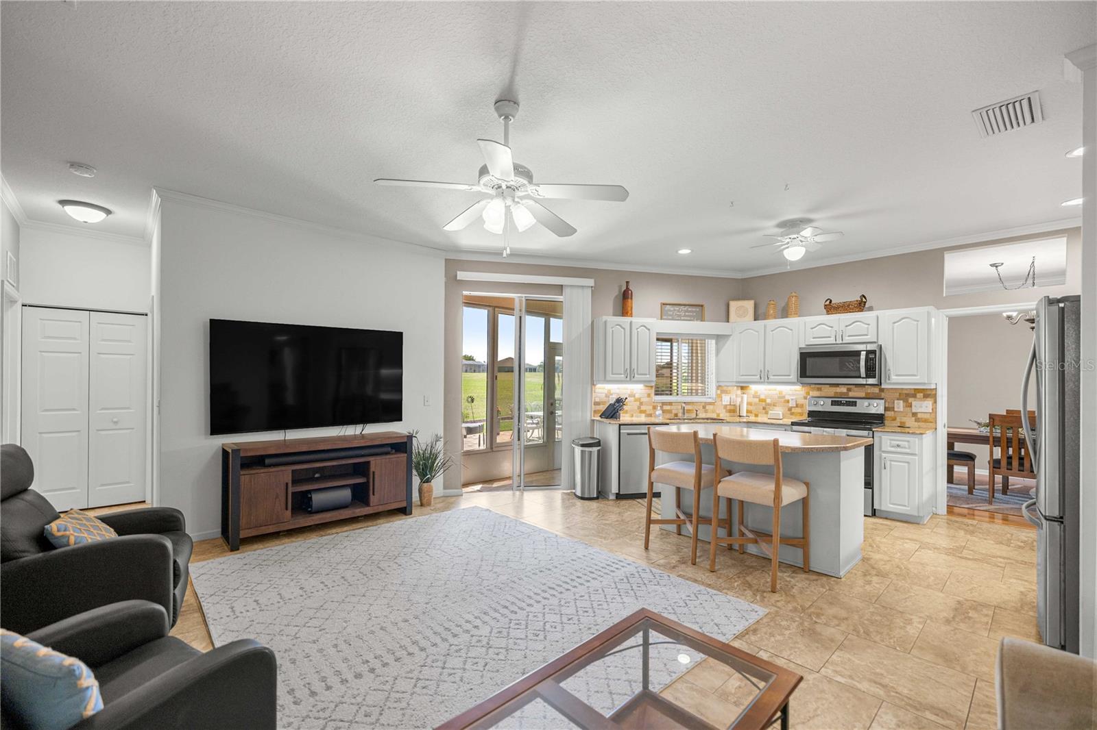 Image 4 of 34 For 2081 58th Court