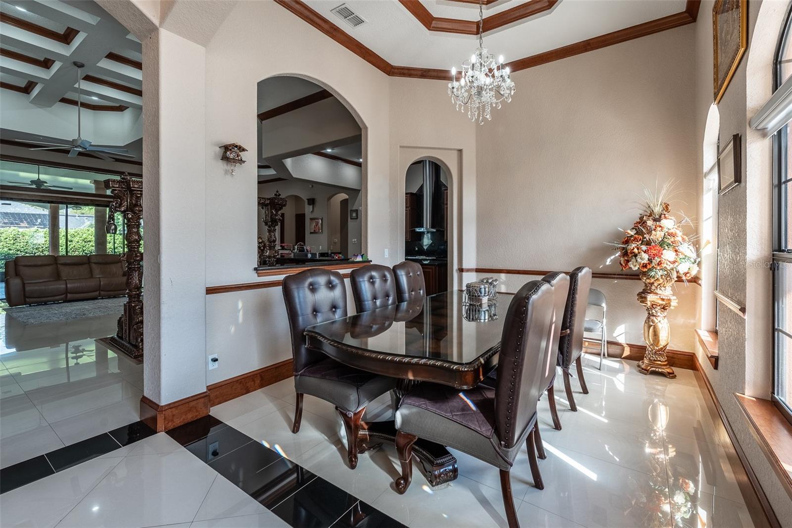 Image 18 of 62 For 4222 9th Avenue