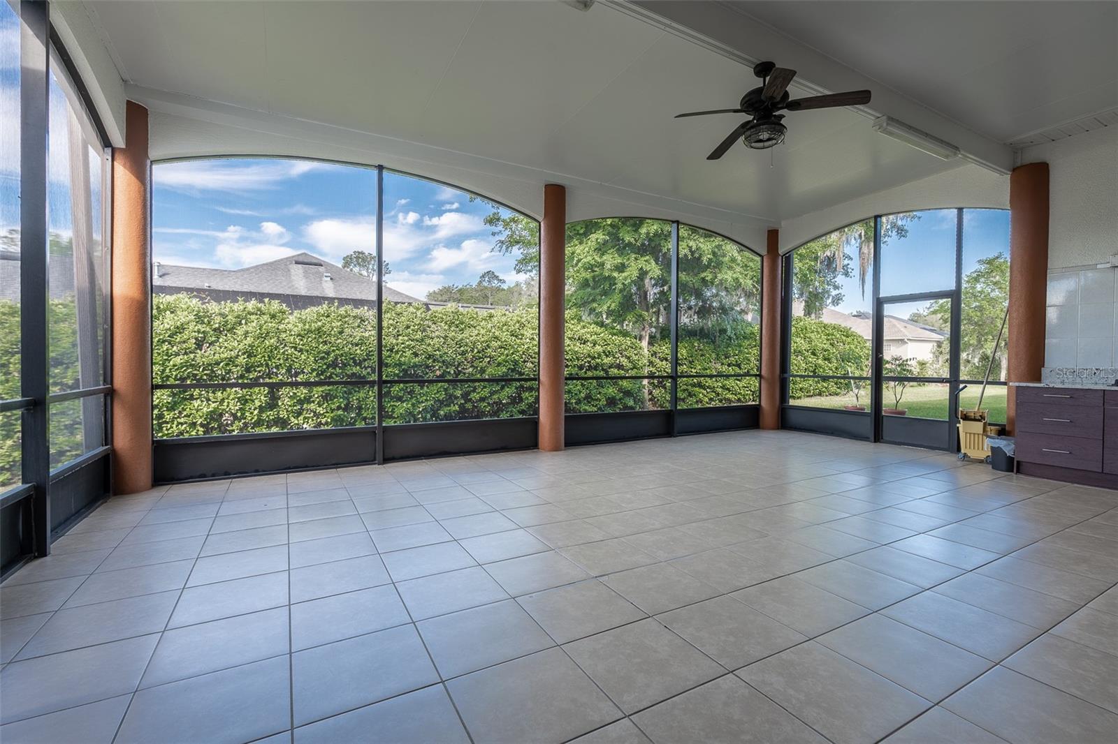 Image 22 of 62 For 4222 9th Avenue