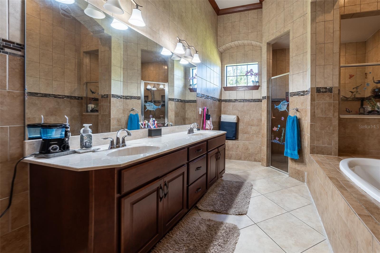 Image 29 of 62 For 4222 9th Avenue