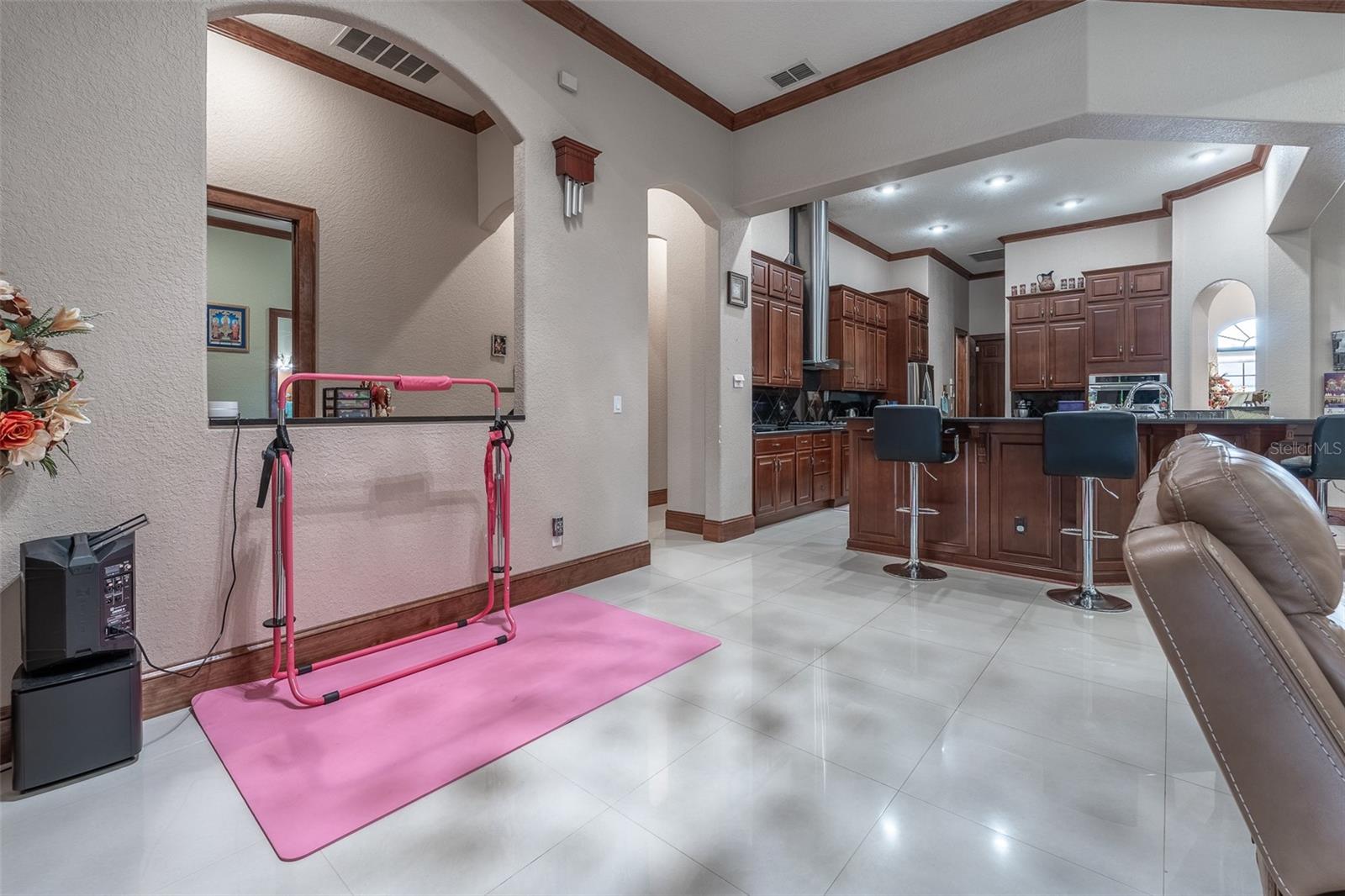 Image 8 of 62 For 4222 9th Avenue