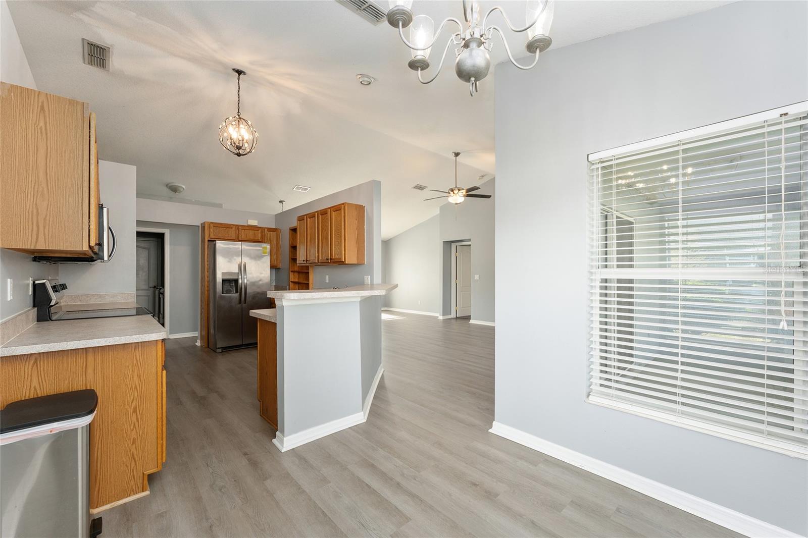 Image 20 of 50 For 6550 50th Court