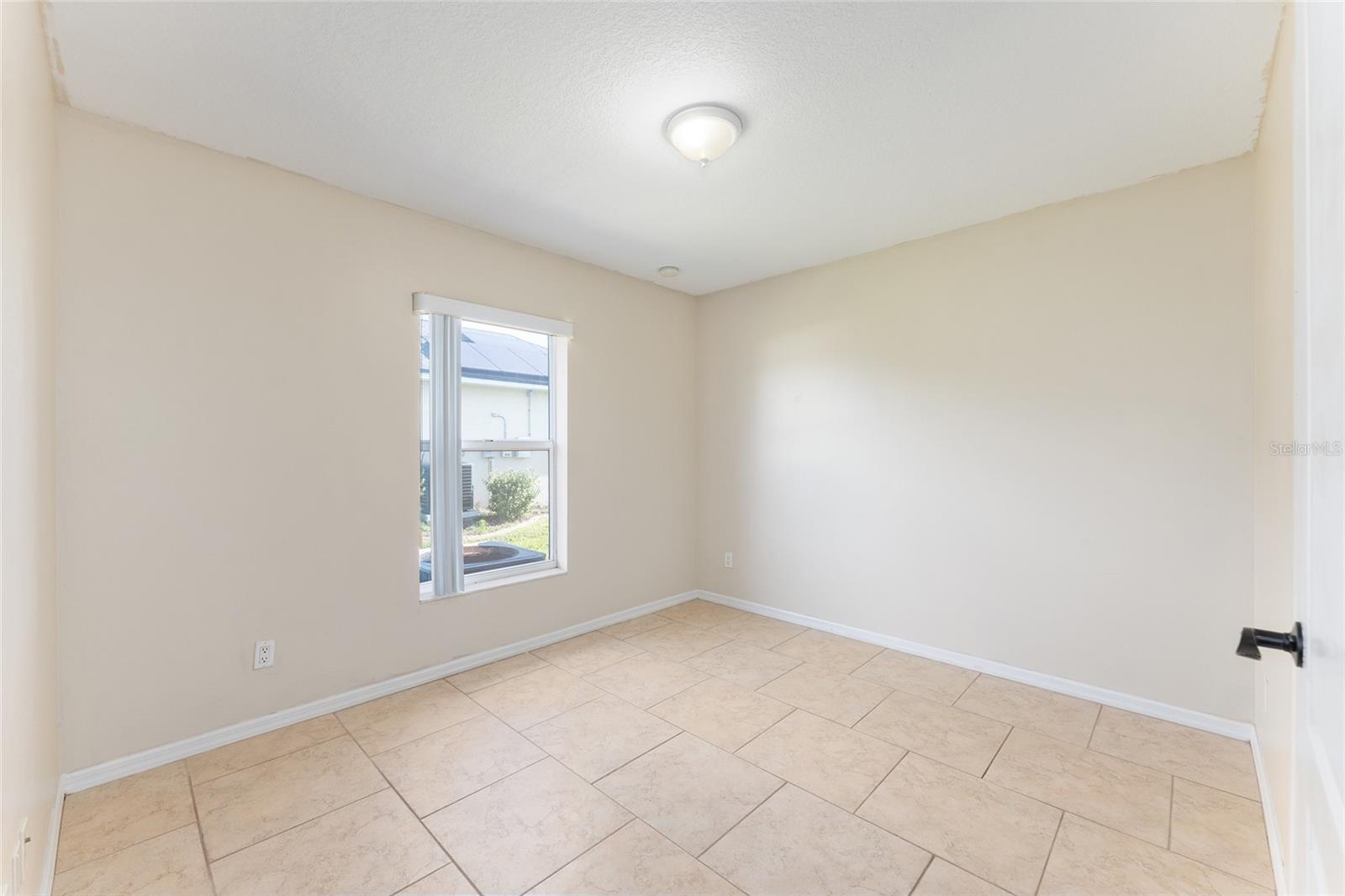 Image 36 of 50 For 6550 50th Court