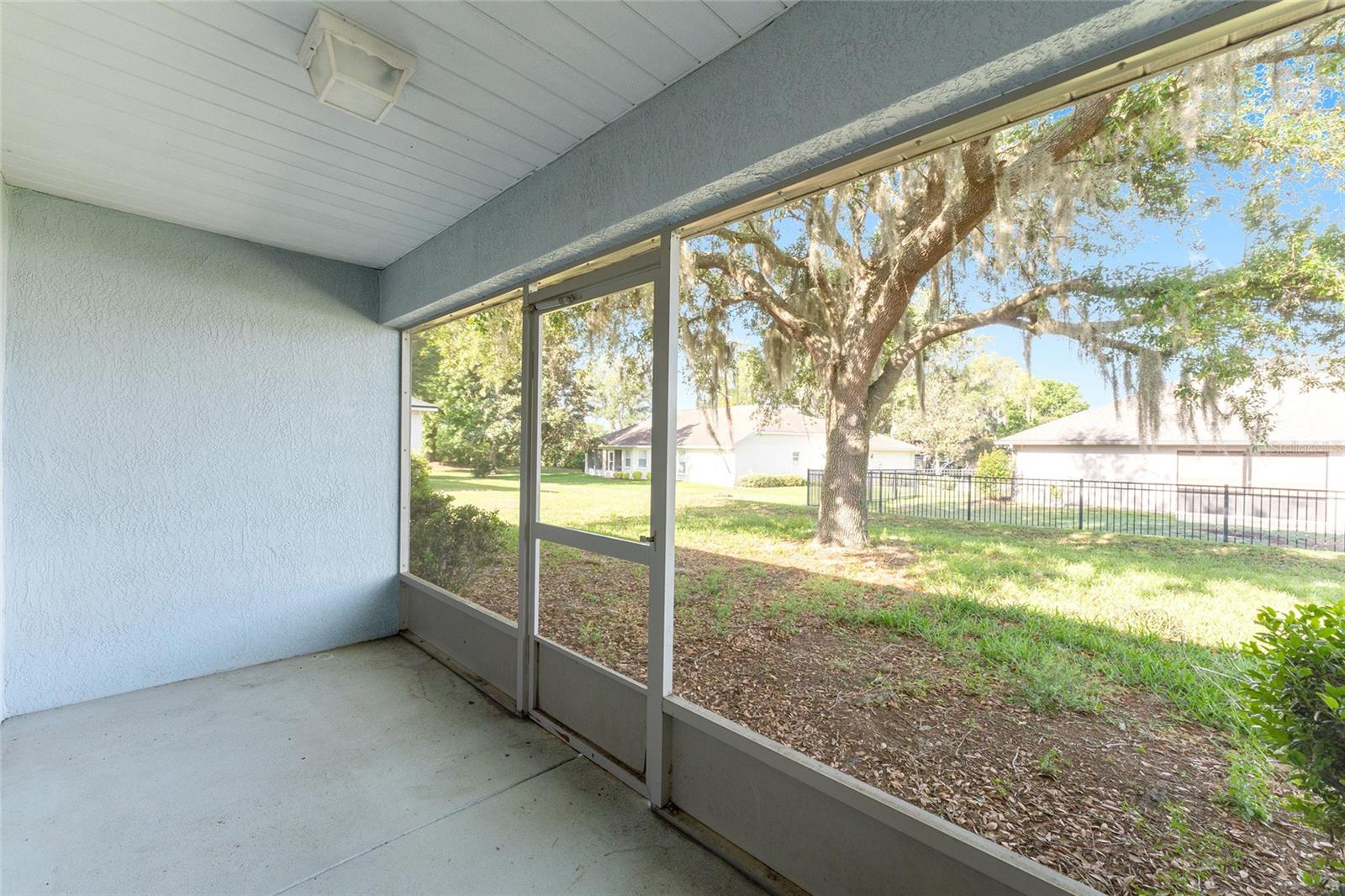 Image 41 of 50 For 6550 50th Court