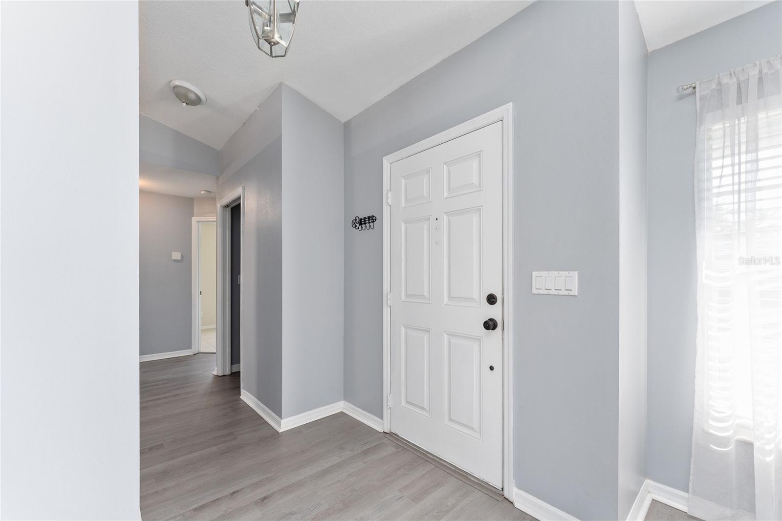 Image 9 of 50 For 6550 50th Court