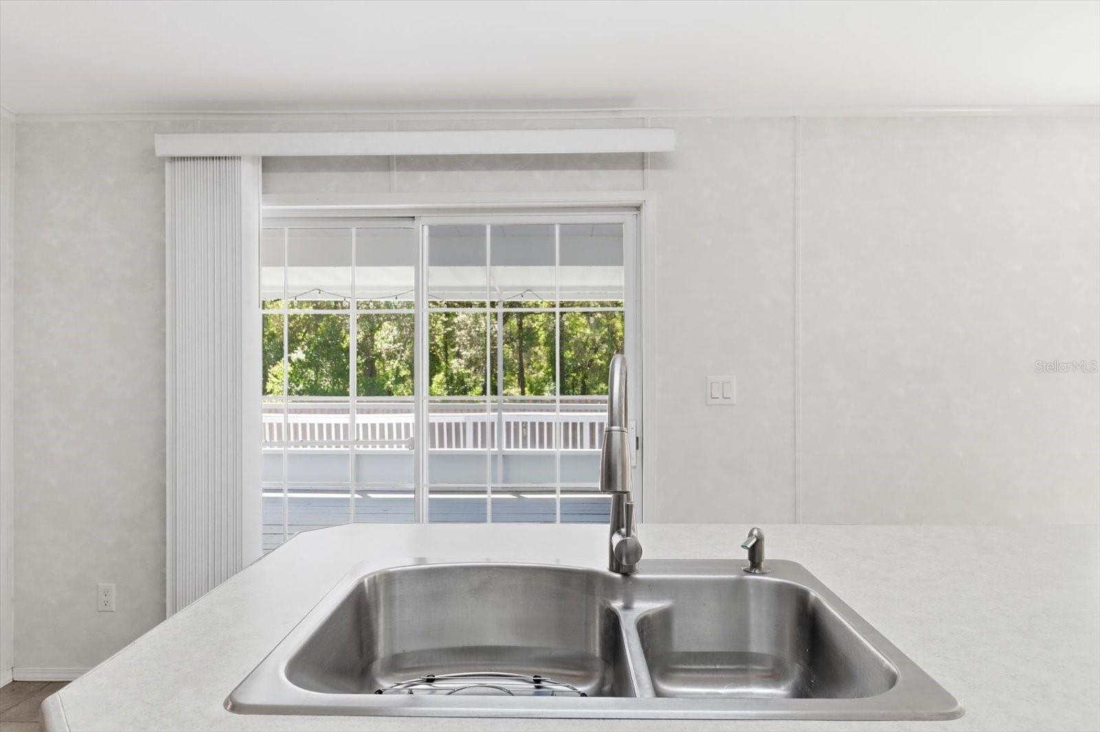 Image 23 of 45 For 5292 Bayliner Street