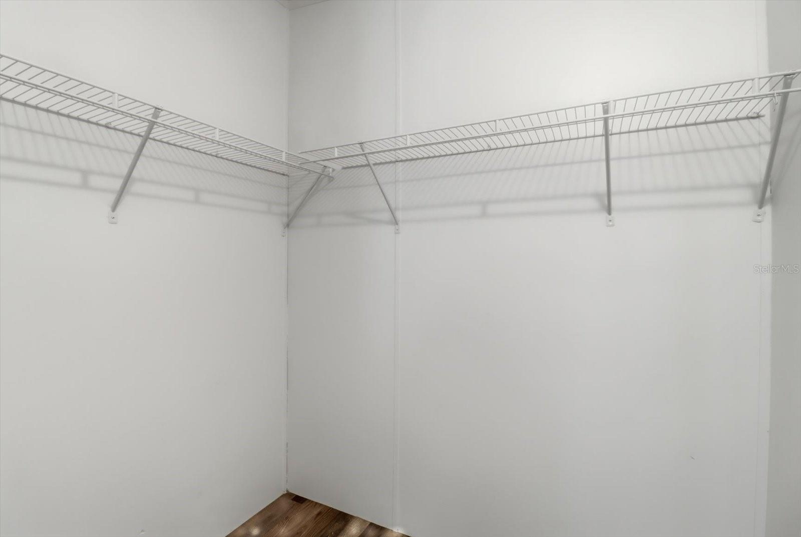 Image 28 of 45 For 5292 Bayliner Street