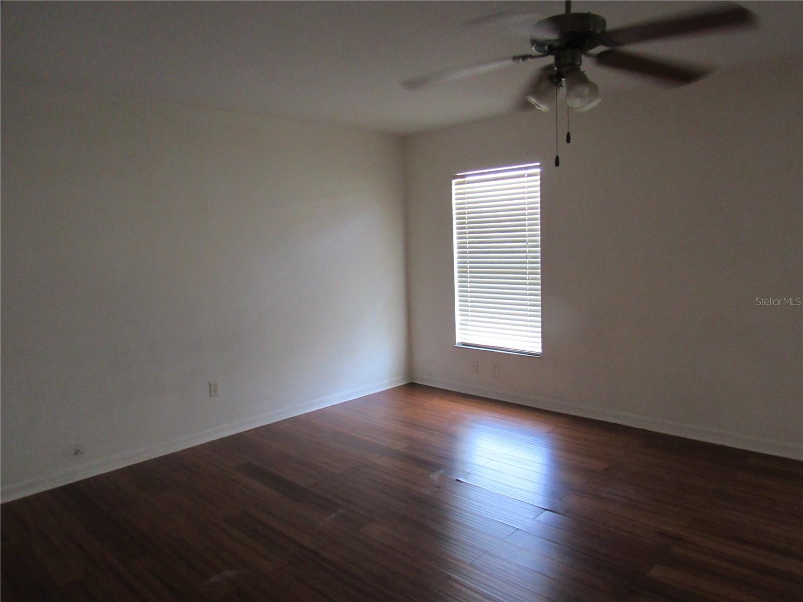 Image 10 of 18 For 7052 131st Loop