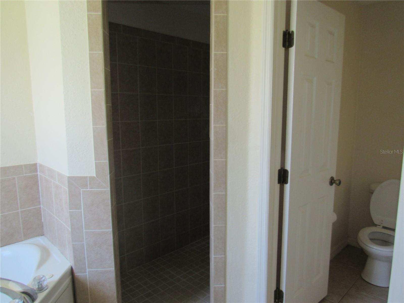 Image 12 of 18 For 7052 131st Loop