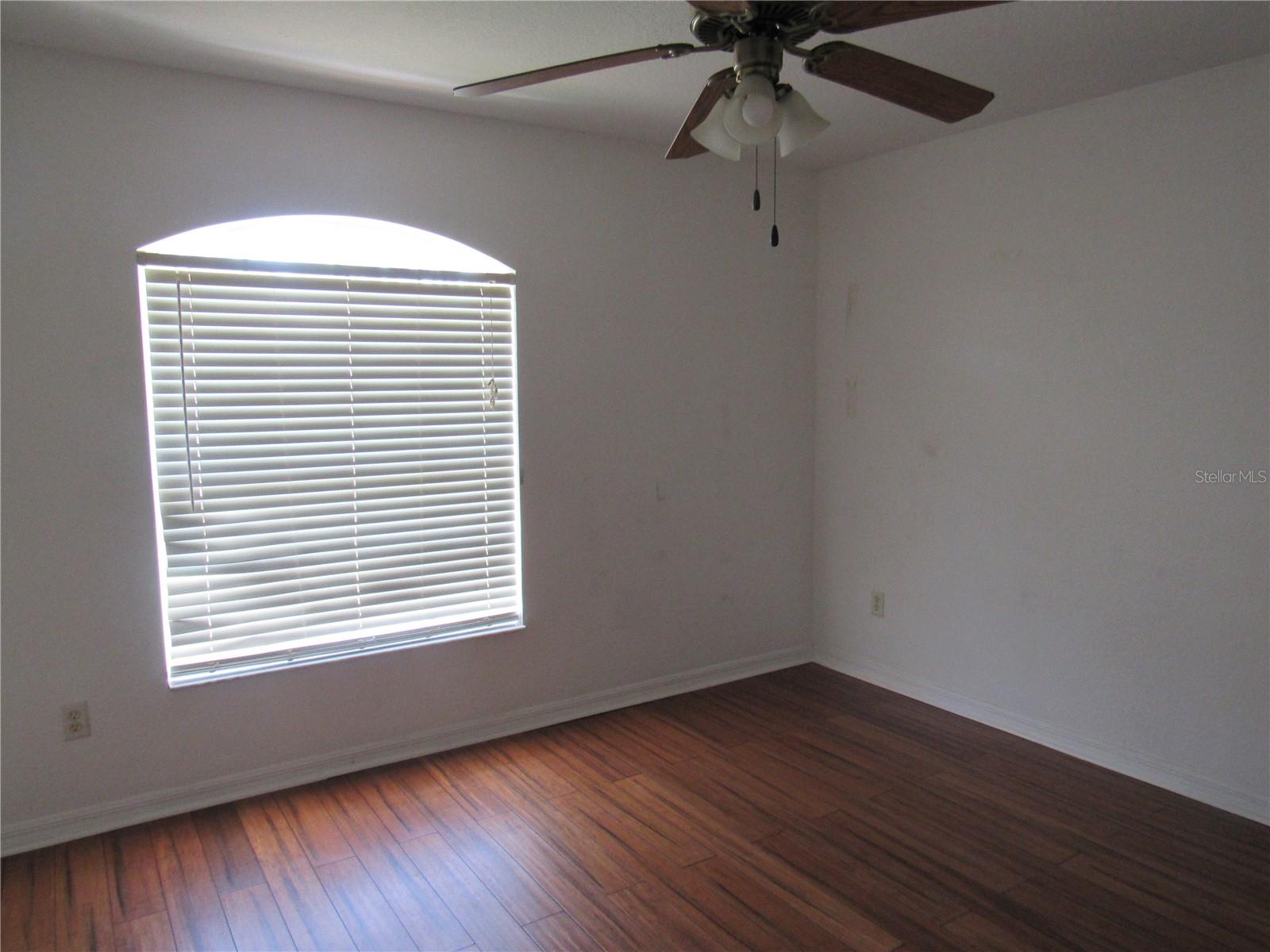 Image 14 of 18 For 7052 131st Loop