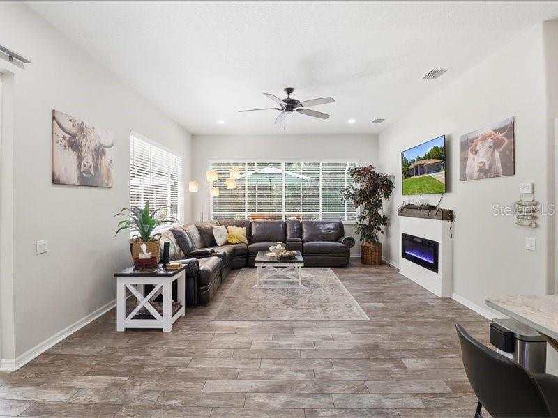 Image 16 of 45 For 35 Cypress Boulevard E