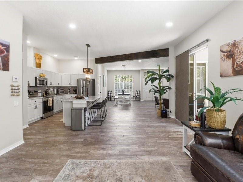 Image 18 of 45 For 35 Cypress Boulevard E