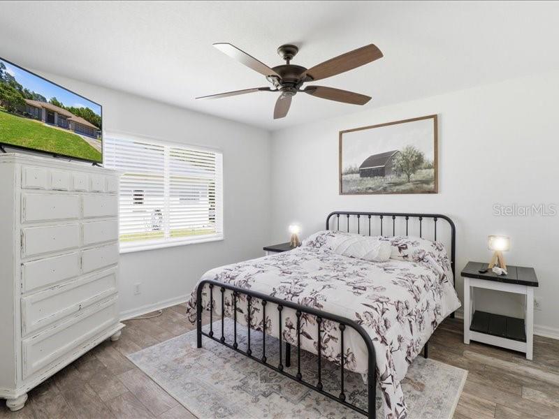 Image 19 of 45 For 35 Cypress Boulevard E