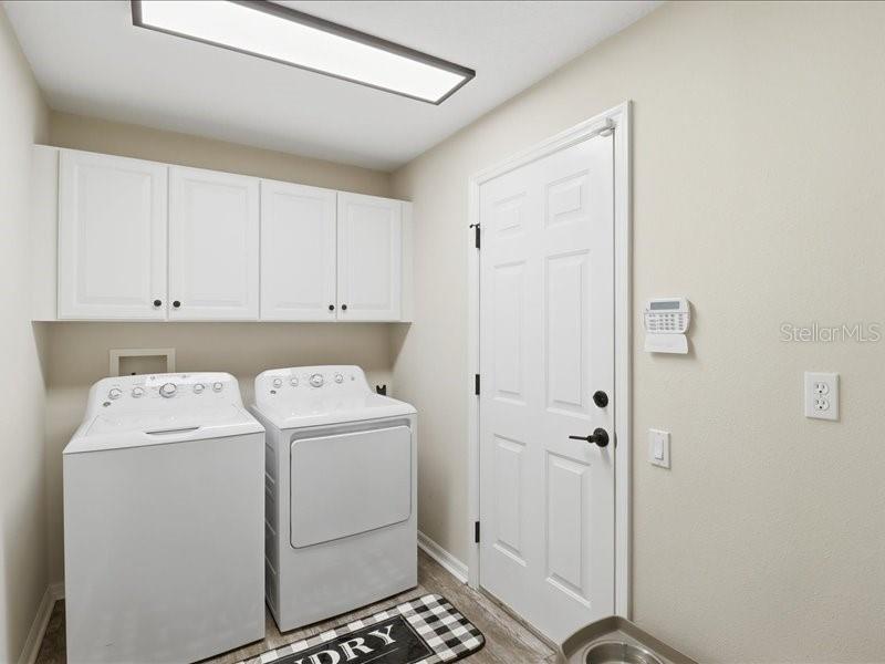 Image 32 of 45 For 35 Cypress Boulevard E