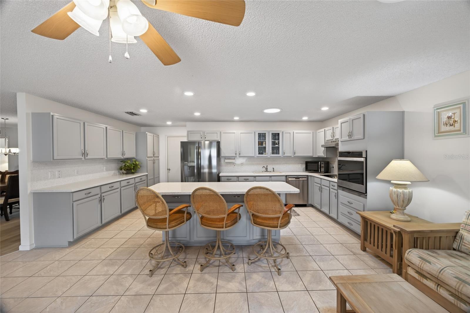 Image 13 of 34 For 9639 94th Avenue C