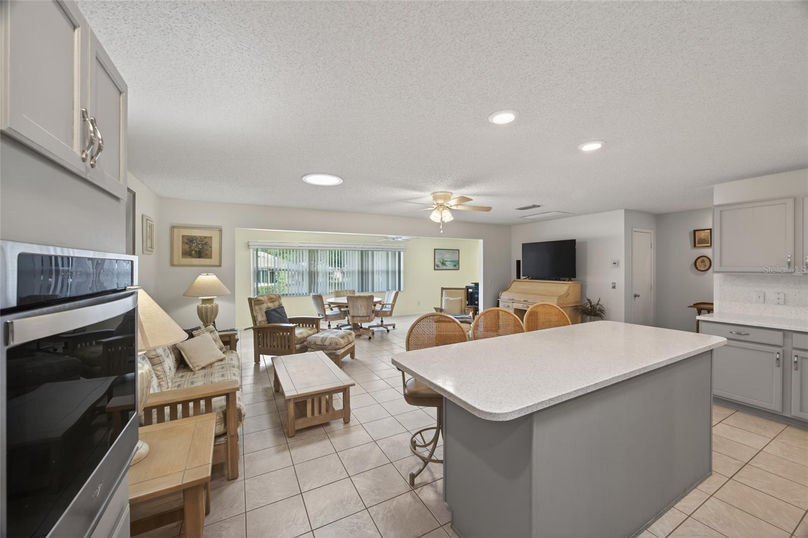 Image 16 of 34 For 9639 94th Avenue C