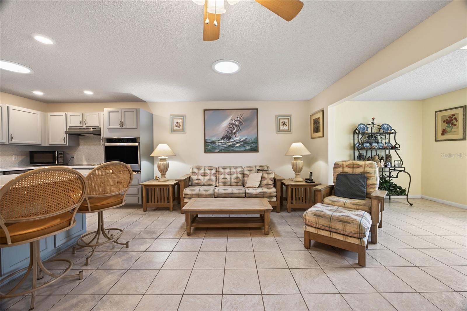 Image 17 of 34 For 9639 94th Avenue C